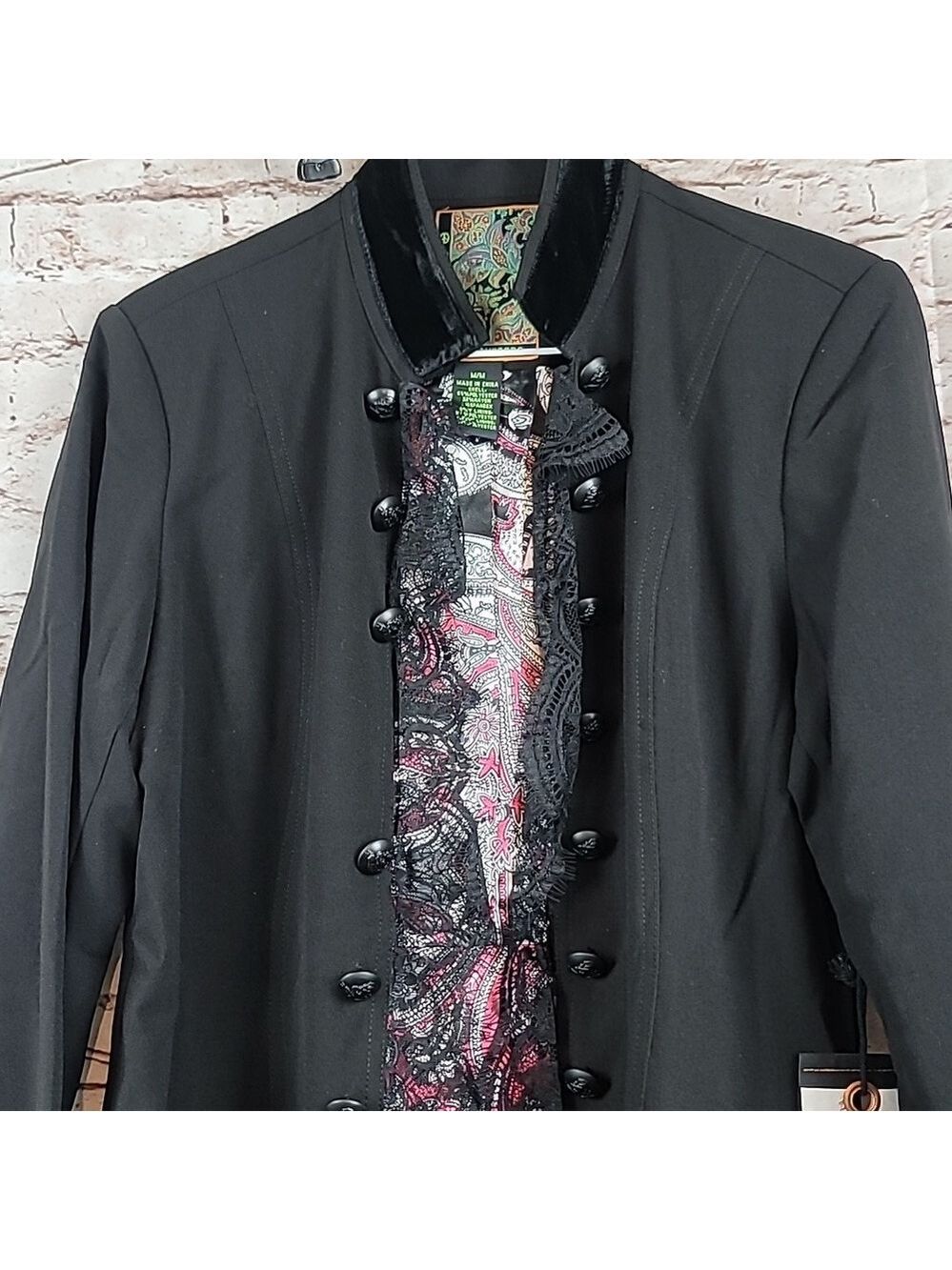 2OH 2 old hippies threads black jacket medium nwt - Picture 2 of 12
